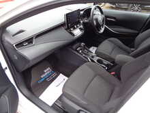 Toyota Corolla VVT-h Icon 