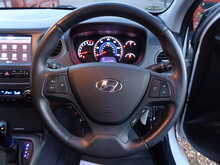Hyundai i10 Premium SE 