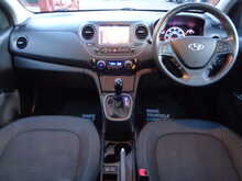 Hyundai i10 Premium SE 