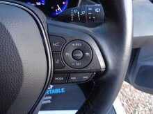 Toyota Corolla VVT-h Icon 