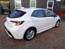 Toyota Corolla VVT-h Icon 