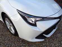 Toyota Corolla VVT-h Icon 