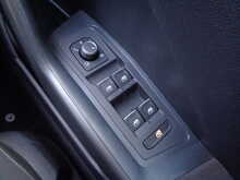 Volkswagen T-Roc TSI EVO SE 