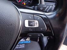 Volkswagen T-Roc TSI EVO SE 