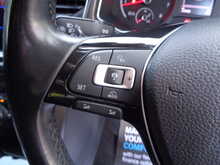 Volkswagen T-Roc TSI EVO SE 