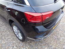 Volkswagen T-Roc TSI EVO SE 