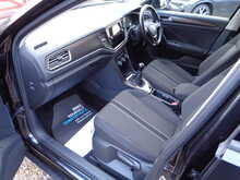 Volkswagen T-Roc TSI EVO SE 