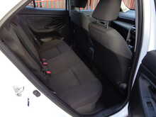 Toyota Yaris Cross VVT-h Icon 