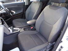 Toyota Yaris Cross VVT-h Icon 