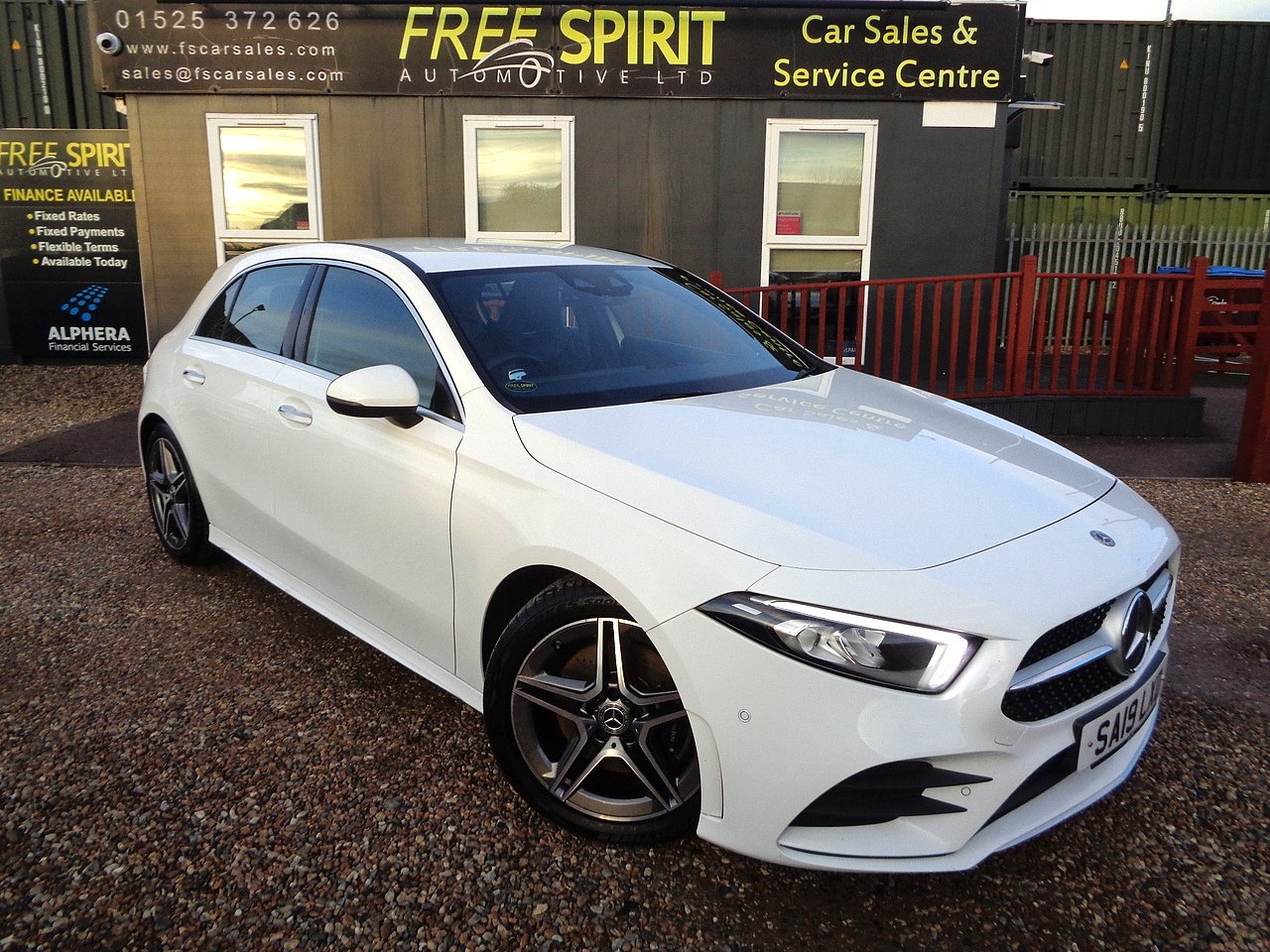 Mercedes-Benz 2.0 A220 AMG Line (Premium) Hatchback 5dr Petrol 7G-DCT Euro 6 (s/s) (190 ps)