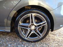 Mercedes-Benz B Class B200d AMG Line 