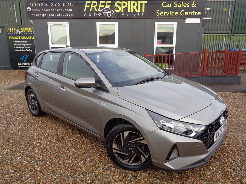 1.0 T-GDi MHEV SE Connect Hatchback 5dr Petrol Hybrid Manual Euro 6 (s/s) (100 ps)