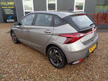 Hyundai i20 T-GDi MHEV SE Connect 