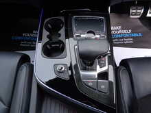 Audi Q7 TDI V6 Black Edition 