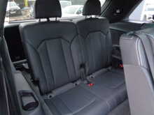 Audi Q7 TDI V6 Black Edition 