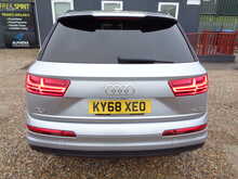 Audi Q7 TDI V6 Black Edition 