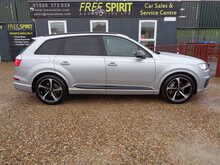 Audi Q7 TDI V6 Black Edition 