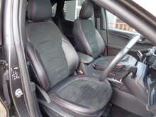 Ford Kuga EcoBlue ST-Line X 