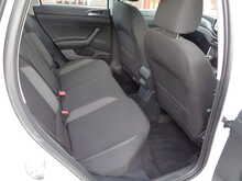 Volkswagen Taigo TSI Life 