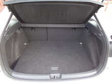 Volkswagen Taigo TSI Life 