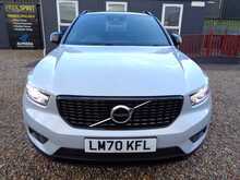 Volvo XC40 T3 R-Design 