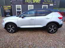 Volvo XC40 T3 R-Design 