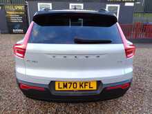 Volvo XC40 T3 R-Design 