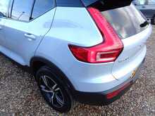 Volvo XC40 T3 R-Design 