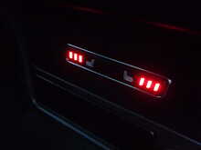 Jaguar XF d Portfolio 