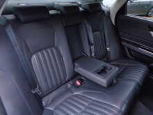Jaguar XF d Portfolio 