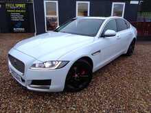 Jaguar XF d Portfolio 