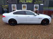 Jaguar XF d Portfolio 