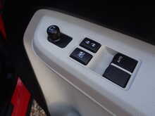 Suzuki Ignis Dualjet SZ-T 