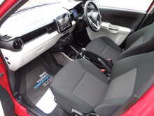 Suzuki Ignis Dualjet SZ-T 