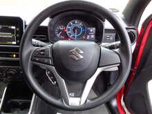 Suzuki Ignis Dualjet SZ-T 