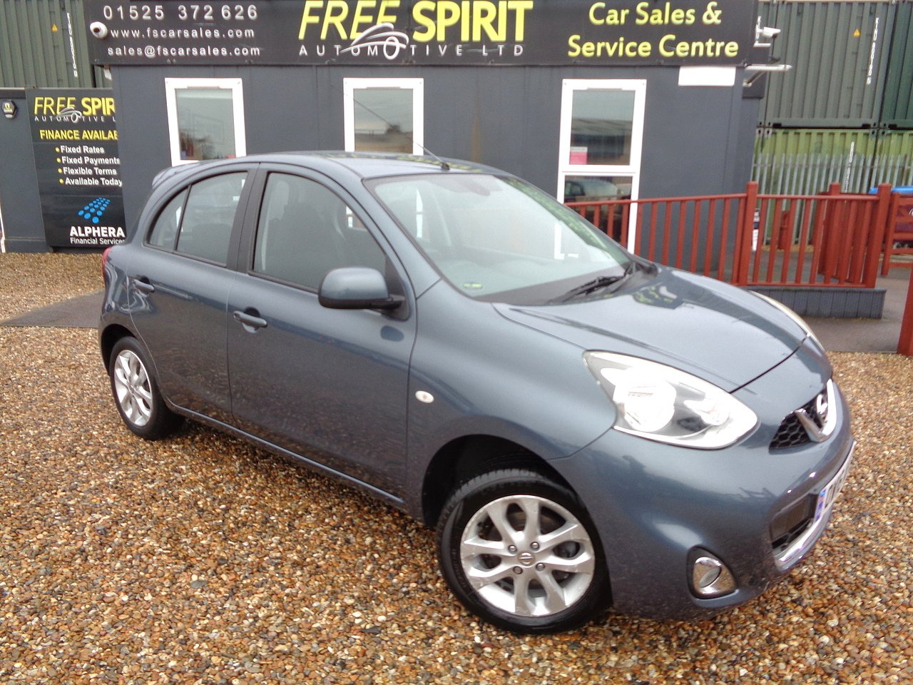 Nissan 1.2 Acenta Hatchback 5dr Petrol CVT Euro 6 (80 ps)