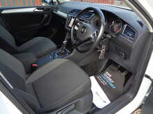 Volkswagen Tiguan TSI SE Navigation 