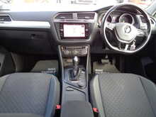 Volkswagen Tiguan TSI SE Navigation 