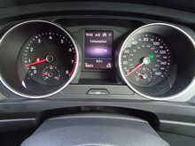 Volkswagen Tiguan TSI SE Navigation 