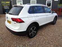 Volkswagen Tiguan TSI SE Navigation 