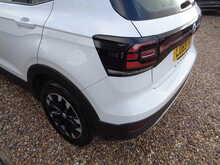 Volkswagen T-Cross TSI S 