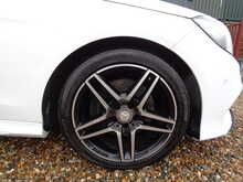 Mercedes-Benz E Class E220 BlueTEC AMG Night Edition 