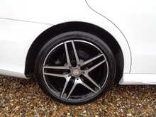 Mercedes-Benz E Class E220 BlueTEC AMG Night Edition 