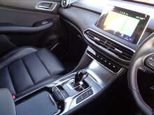 MG MG HS T-GDI Excite 