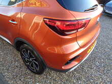 MG MG ZS T-GDI Exclusive 