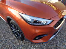 MG MG ZS T-GDI Exclusive 