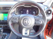 MG MG ZS T-GDI Exclusive 