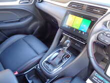 MG MG ZS T-GDI Exclusive 