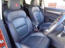 MG MG ZS T-GDI Exclusive 