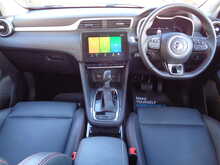 MG MG ZS T-GDI Exclusive 